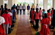 कुदळवाडीतील महापालिकेच्या शाळेत “स्वराज्य सप्ताह” अंतर्गत सामूहिक राष्ट्रगीत गायन