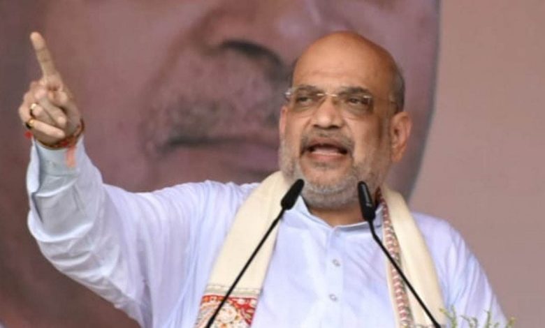 Nitish Kumar cannot become PM by playing crooked politics - Amit Shah