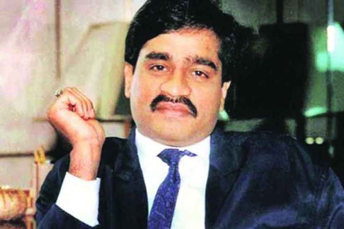 Dawood's trusted aide Riyaz Bhati arrested; Action of crime branch in case of extortion