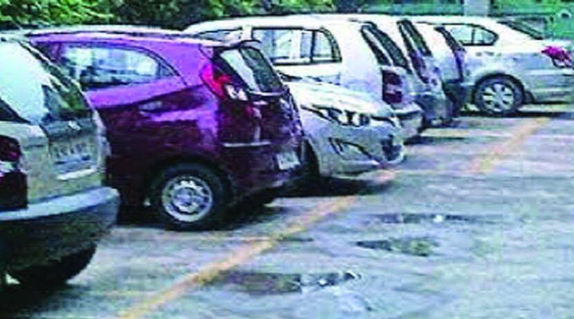 Cessation of tolls from contractors at parking lots; Free parking opportunity at 13 locations in Mumbai