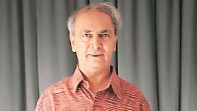 Quality insistence is welcome! ; Madhav Vaze, a veteran actor and theater critic, is critical of the results of the Purushottam Karandak.