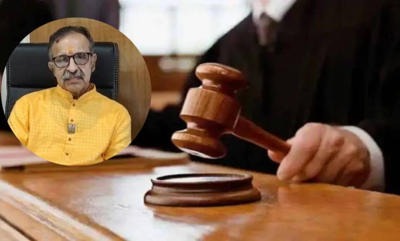 Acquittal of eight persons including Milind Ekbote in assault case