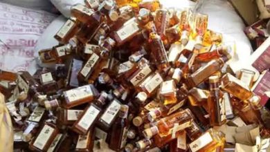 Thieves broke into the godown of the State Excise Department, looted liquor stock worth 55 lakhs