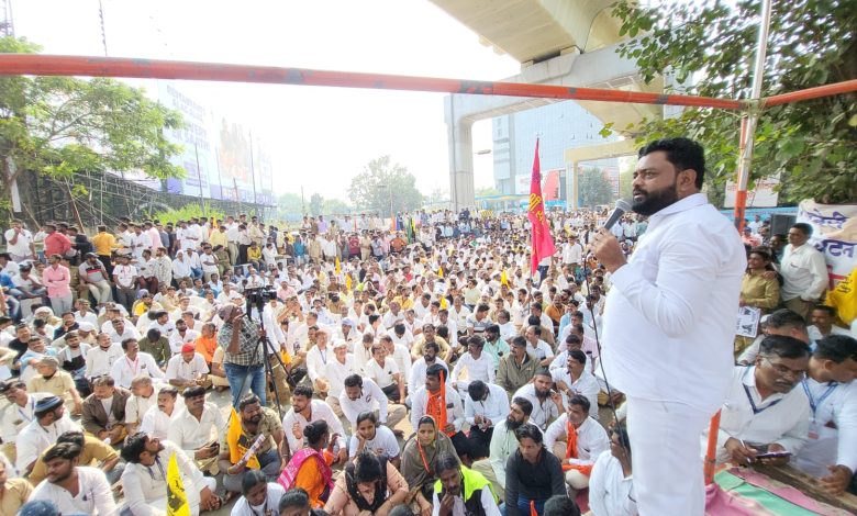 20 thousand rickshaw pullers from Pimpri-Chinchwad and 80 thousand from Pune participated in the strike: Baba Kamble