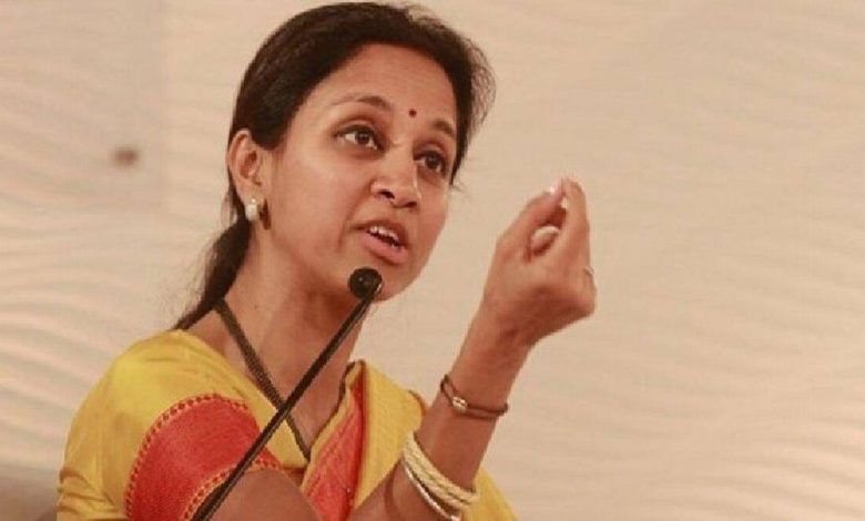 Curtain on controversy by Supriya Sule