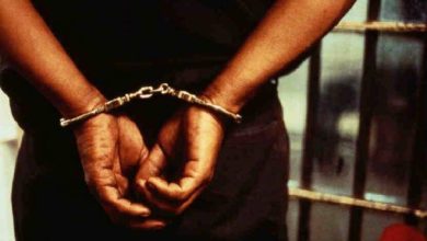 Seven persons arrested for assaulting an employee at a petrol pump