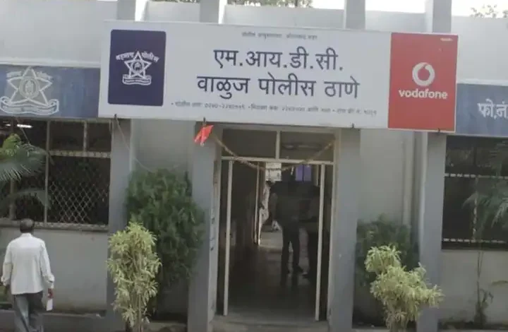 Threats of bomb attacks at Kurla, CST, Dadar over phone to Mumbai Police Control Room
