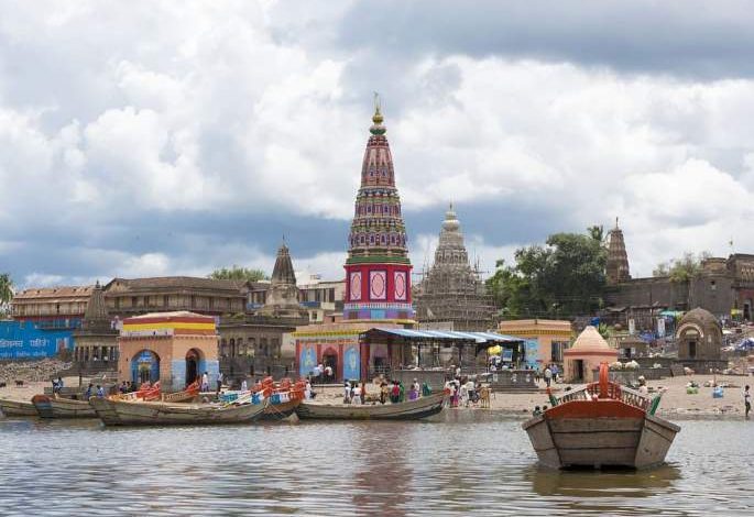 Corona Alert; Appeal to use mask in Pandharpur Vitthal-Rukmini temple