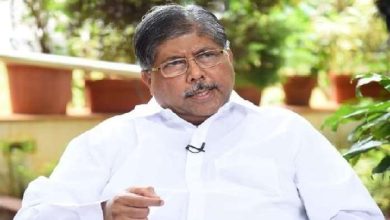 Control over the fees of private universities, the government will pay the fees of backward class students - Higher and Technical Education Minister Chandrakant Patil
