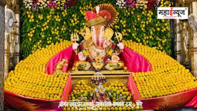 Great offering of 11 thousand mangoes to the rich Dagdusheth Ganapati