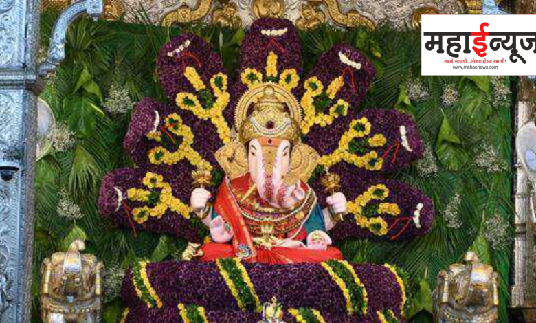 Rich Dagdusheth Halwai, Ganapati Temple, Sheshnag, Multicolored Majesties, Floral Majesties, Replicas, Floral Decorations,
