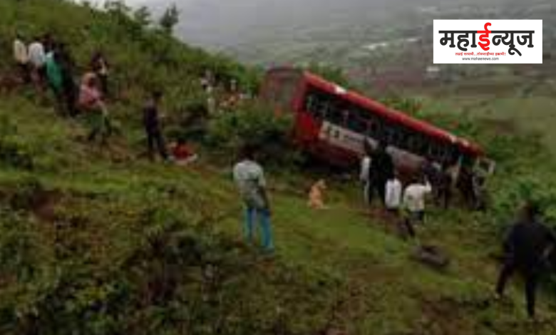 35 Passengers, Bus Falls into Pothole, Maharashtra, Nashik, Horrific, Accident, One Death,