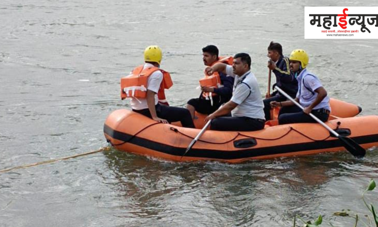 Indrayani river, two drowned, since 48 hours, search operation, fire department, NDRF, jawans, search for two,