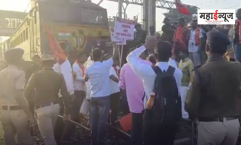 MNS rail stop movement in Lonavala, Deccan Quinn from Pune to Mumbai stopped