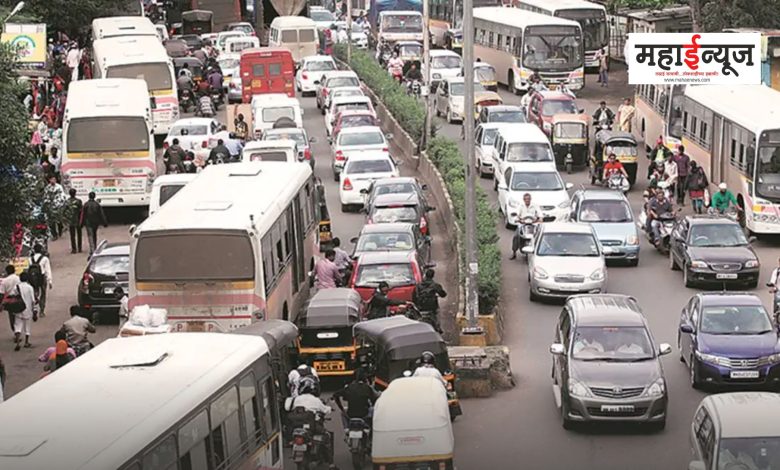 Change in traffic of heavy, bulky vehicles going from other cities to other cities via Pune
