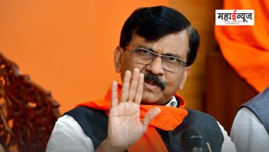Sanjay Raut said that Srikant Shinde will not go to Delhi this year