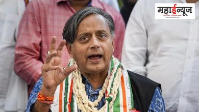 Autonomous institutions are being weakened, Shashi Tharoor alleges