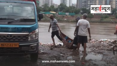 In the wake of the floods in the city of Pune, cleaning and relief work on a war footing by the Pune Municipal Corporation
