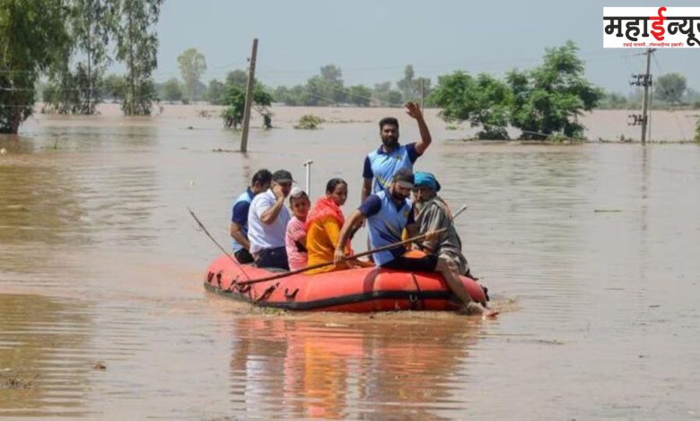 North India, rainfall, attendance, Delhi, floods, landslides, havoc,