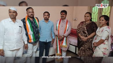 Ajit Gavanhe interacted with voters by holding a meeting.