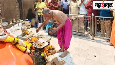 Pali, Ballaleshwar, Temple, Sankashti, Devotees, Crowd, Devasthanam, Chikki, Prasad,