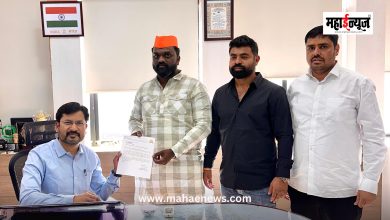 Kundan Gaikwad said that the Municipal Town Hall and Gymnasium in Chikhali should be opened for citizens.