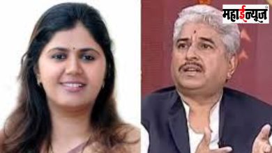 Pankaja Munde, Dhananjay Munde, Commentary, Mahant Namdev Shastri, situation, teaching, maintenance,