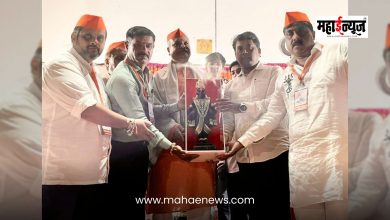 Sameer Kulkarni said that only those who work for the national interest are patriots.