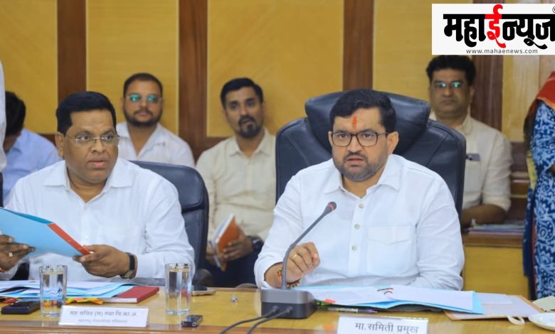 Akola, district, visit, in connection with, errors, meeting, discussion,