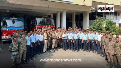 Defence Force personnel at Dehu Road participate in firefighting exercise