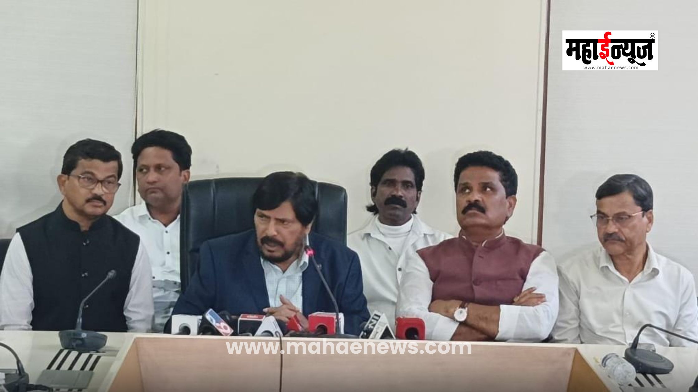 Ramdas Athawale । भाजपा महायुतीचे रिपब्लिकन पक्षाकडे दुर्लक्ष : केंद्रीय मंत्री रामदास आठवले Ramdas Athawale । भाजपा महायुतीचे रिपब्लिकन पक्षाकडे दुर्लक्ष : केंद्रीय मंत्री रामदास आठवले