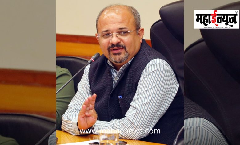 Commissioner Shravan Hardikar said to conduct the work impartially.