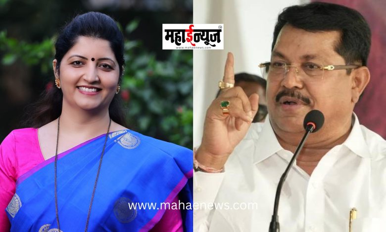 Vijay Wadettiwar remarked that even after resigning, his arrogance has not subsided.