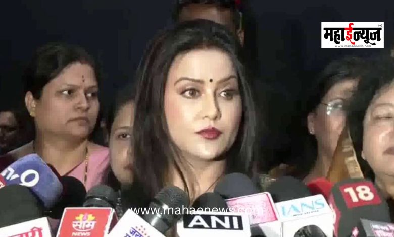 I witnessed cases of religious conversion at Axis Bank: Amruta Fadnavis