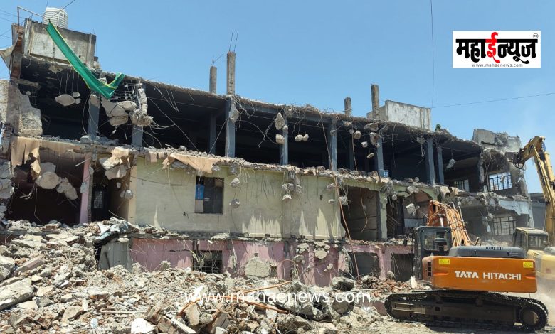 Municipal Corporation's crackdown against unauthorized constructions continues.