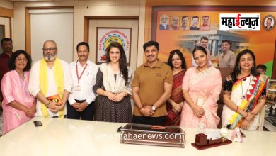 The team behind the film 'Bharat Bhagya Vidhata' met Mayor Ravi Landge.