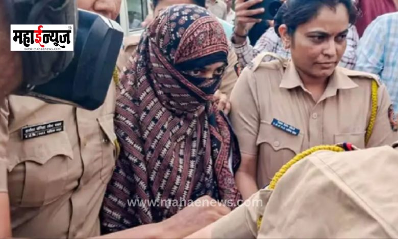 Nashik TCS case: Nida Khan granted bail | Sexual harassment and conversion allegations