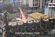 Crane collapses onto house in Kurla; over 10 injured!