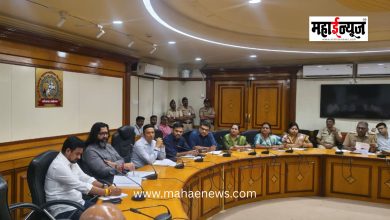 Deadline set for the administration to ensure pothole-free roads, congestion-free traffic, and proper garbage management.