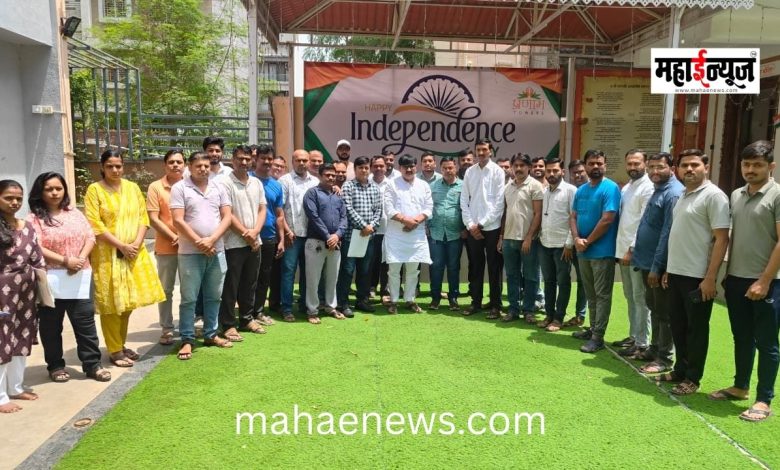 Societies unite for basic issues in Charholi
