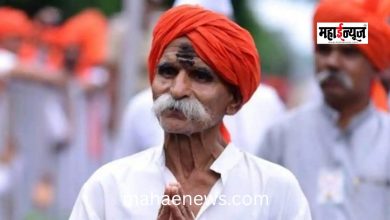 “डीजे-डॉल्बी फेकून द्या, दहीहंडीत नृत्यांगना नाचवणारे देशद्रोही”; संभाजी भिडे यांचं वक्तव्य “डीजे-डॉल्बी फेकून द्या, दहीहंडीत नृत्यांगना नाचवणारे देशद्रोही”; संभाजी भिडे यांचं वक्तव्य